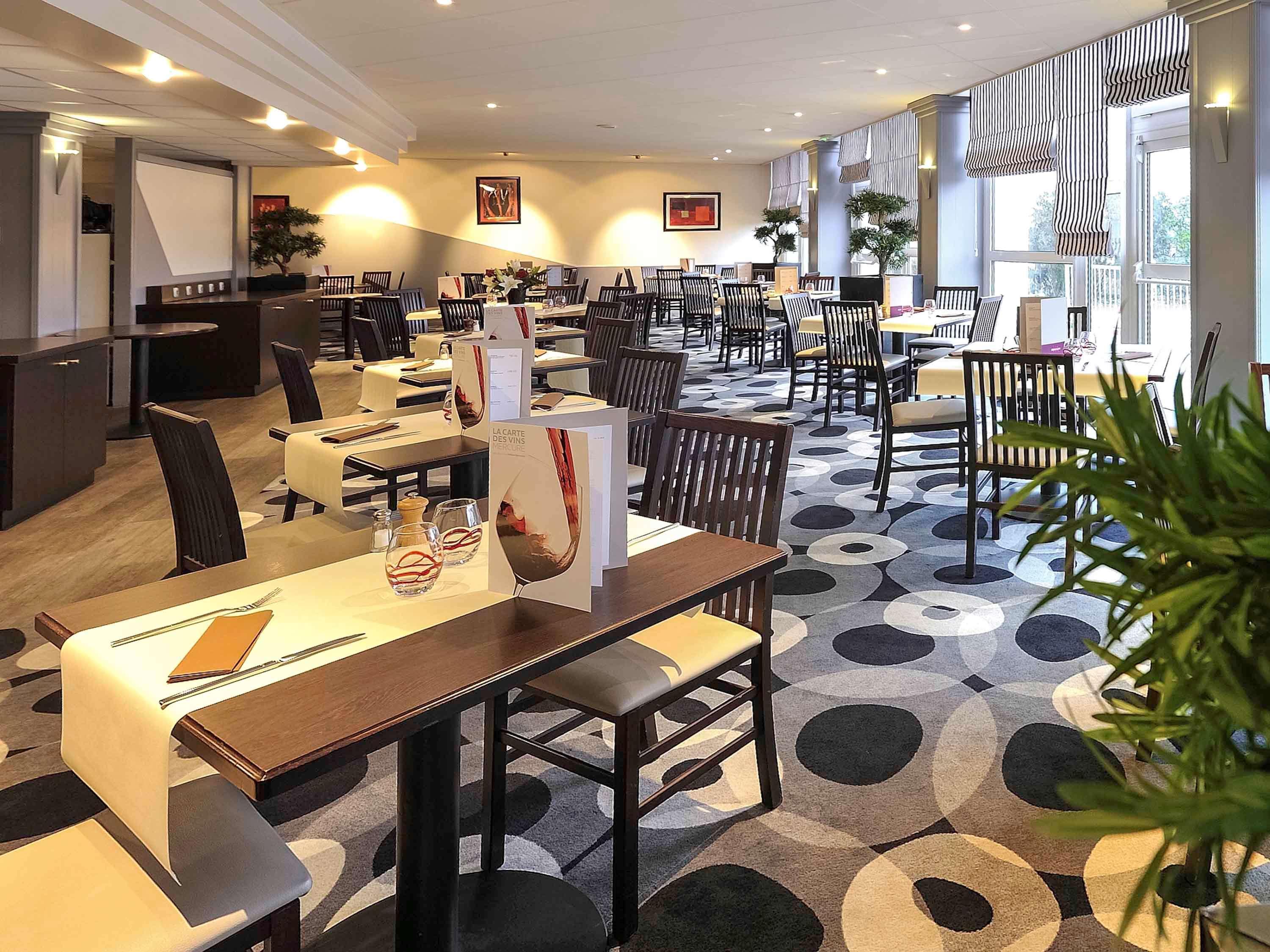 Mercure Rouen Val De Reuil Val-de-Reuil Εξωτερικό φωτογραφία