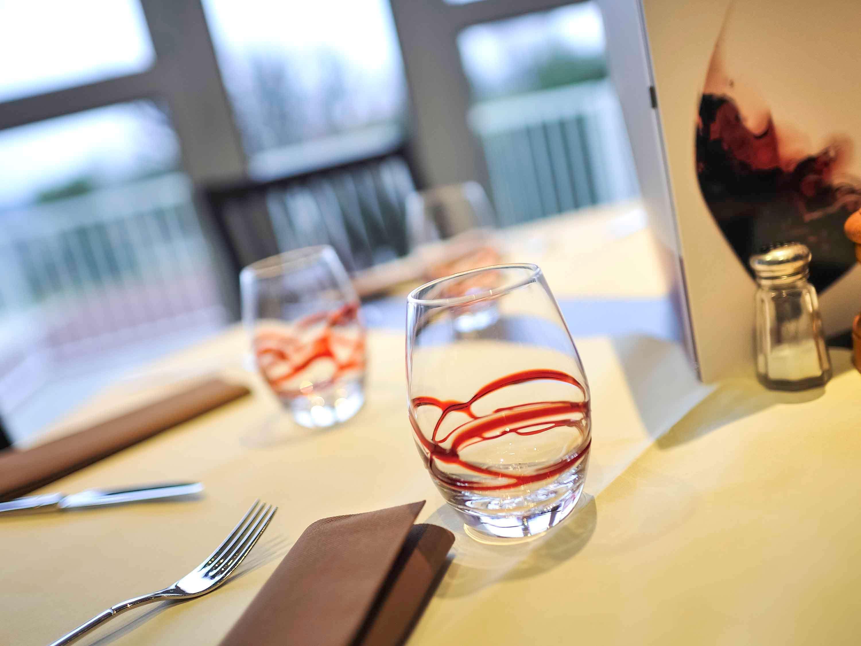 Mercure Rouen Val De Reuil Val-de-Reuil Εξωτερικό φωτογραφία